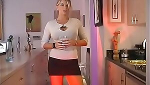 Naughty MILF who's proud of fucks with boy half her age